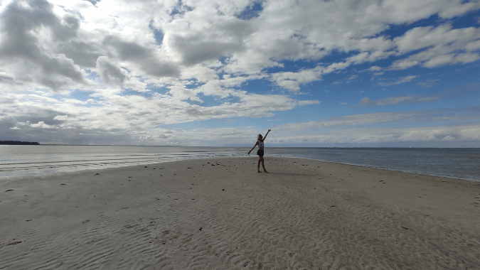 Moreré beach is the favorite place for tourists and locals to enjoy the natural pools located on the edge of the island, at the entrance of the Atlantic Ocean / Photo: Tiffany Flour