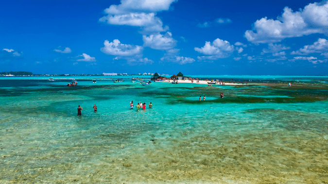 San Andres Islands, a must-see destination in Colombia! / Photo: kobbydagan The Art of Travel: Tips for Traveling South America