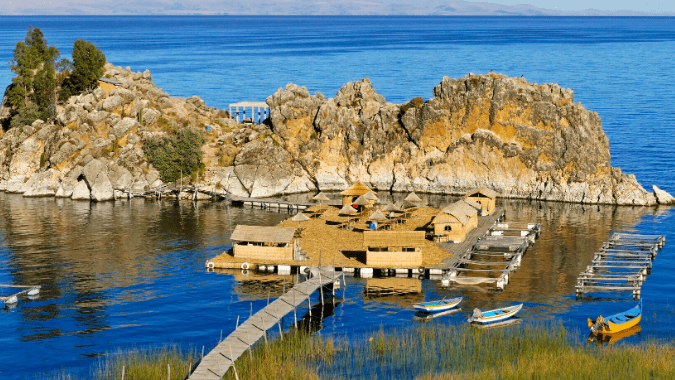 ¿Qué hacer en Copacabana? Las 5 actividades imperdibles del lago Titicaca