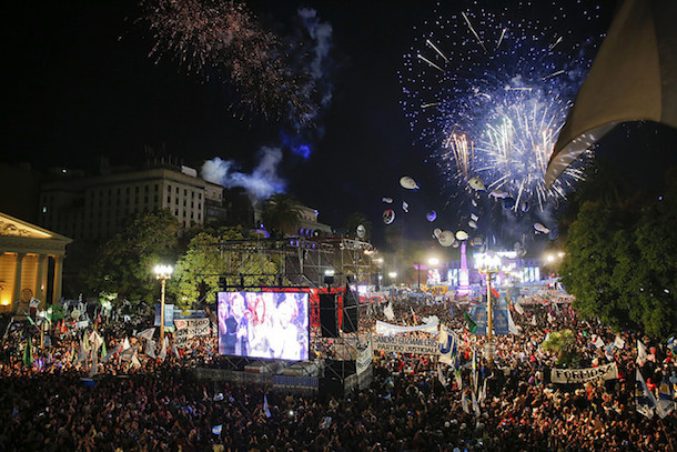 May Revolution festivities in Plaza de Mayo