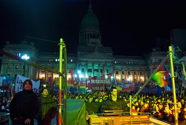The pride march gathers at Congreso