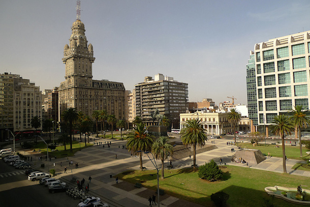Plaza Independencia in Montevideo