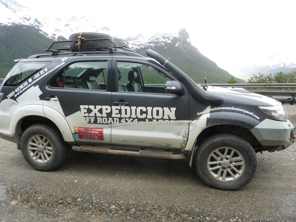 4x4 off-road expedition