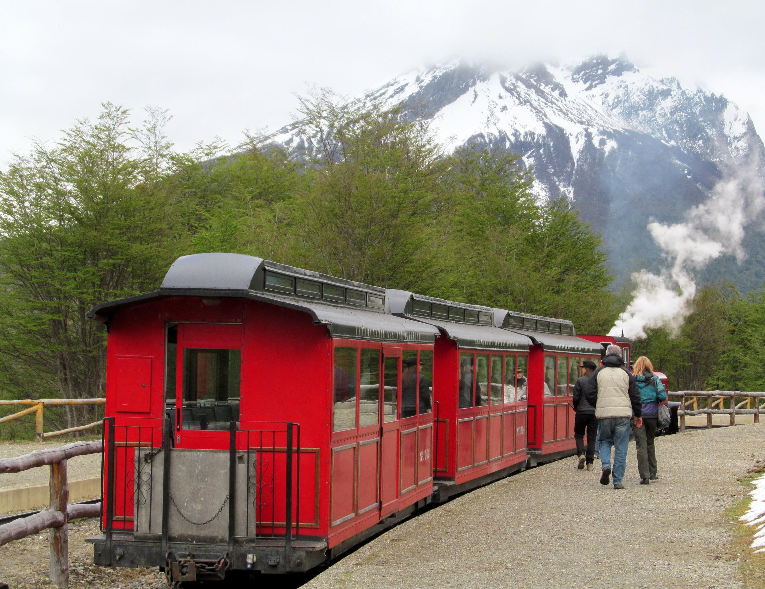 Parrada Tren fin del Mundo | Argentina4u