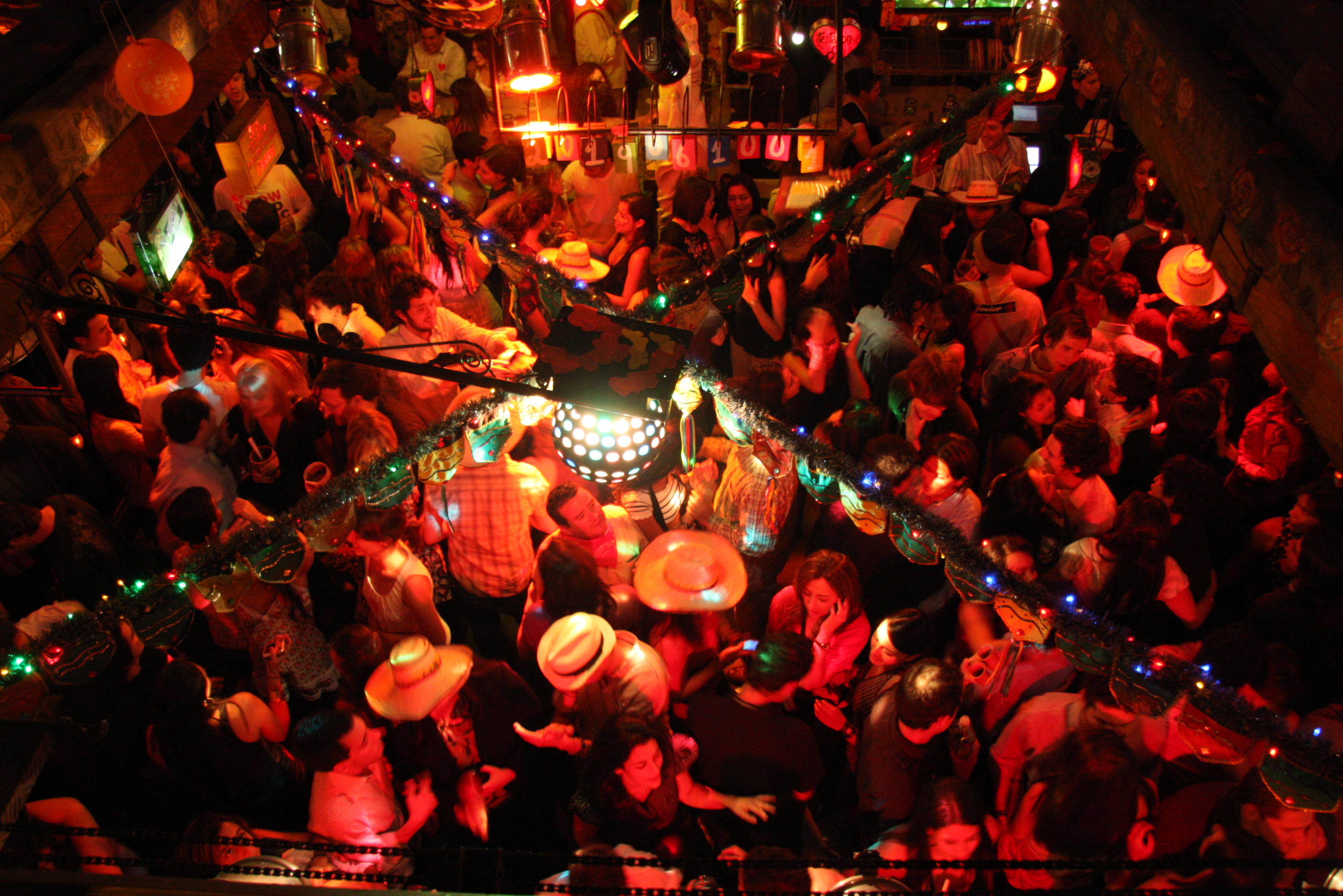 Andres Carne de Res | Colombia4u
